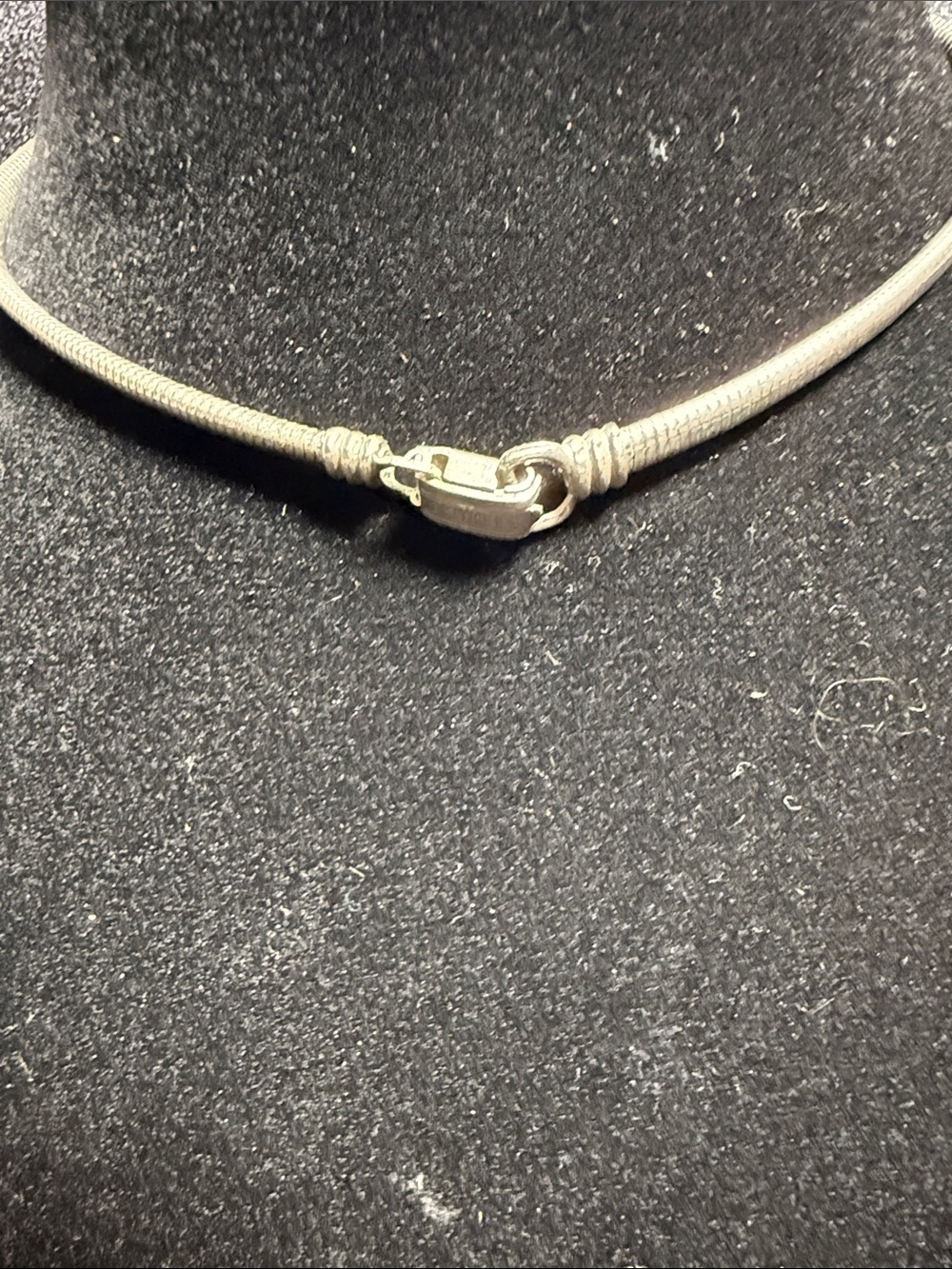 Vintage Coro Silver Herringbone Choker Necklace - Picture 2 of 5